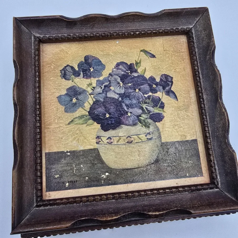 Vtg Antique stunning‎ wooden trinket Jewelry box from the 1920s-1940s Floral